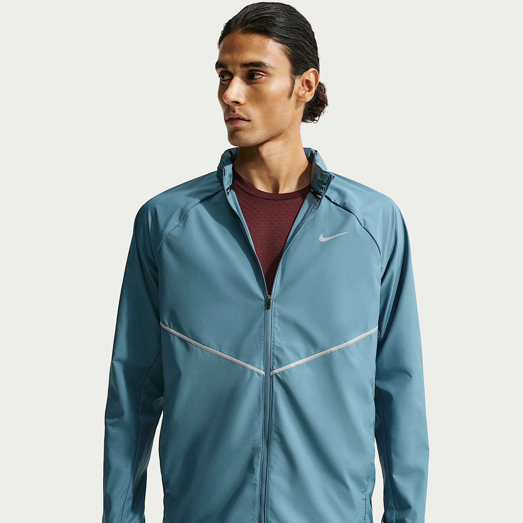 Nike Miler Men's Repel UV Protection Running Jacket – Smoky Blue/Smoky Blue