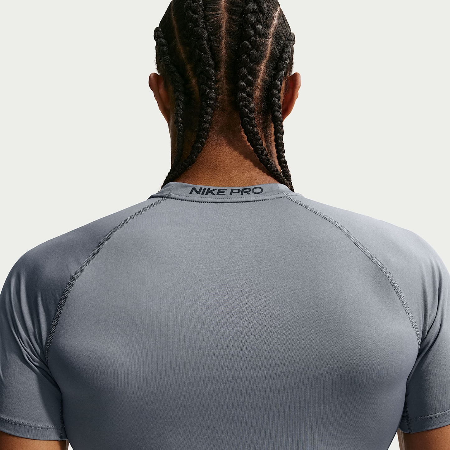 Nike Pro Men's Dri-FIT Tight Short-Sleeve Fitness Top – Smoke Grey/Black