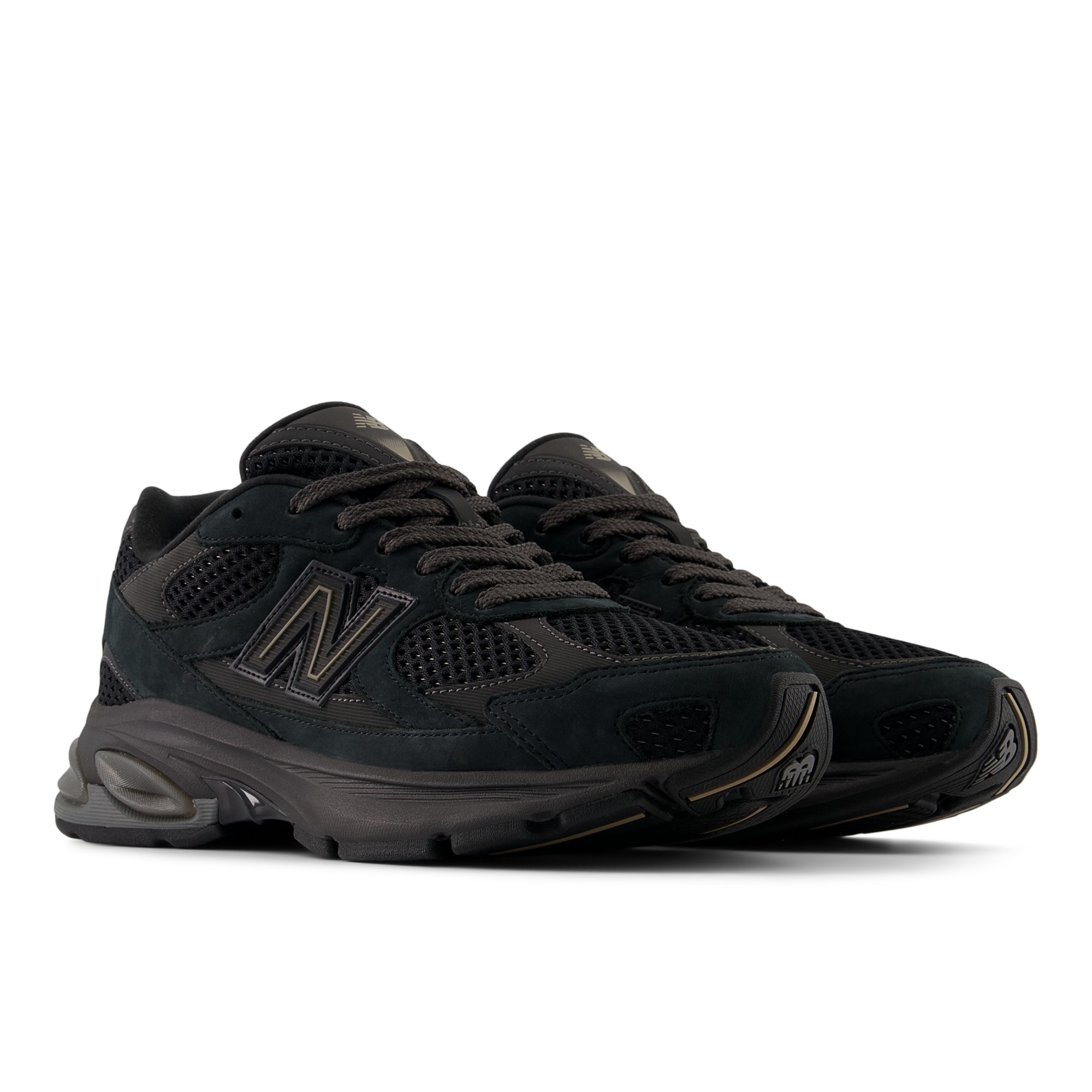 2010 – BLACK with BLACK CEMENT