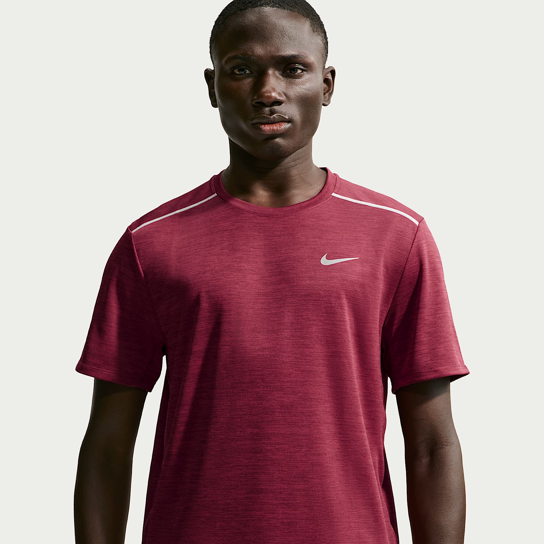 Nike Miler Men's Dri-FIT Short-Sleeve Running Top – Tough Red/Mystic Dates/Heather