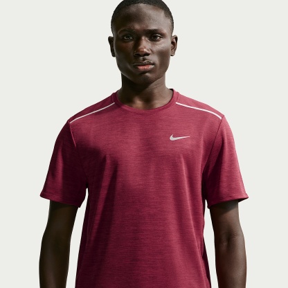 Nike Miler Men's Dri-FIT Short-Sleeve Running Top – Tough Red/Mystic Dates/Heather