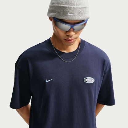 Nike Sportswear Men's T-Shirt – Obsidian/Psychic Blue