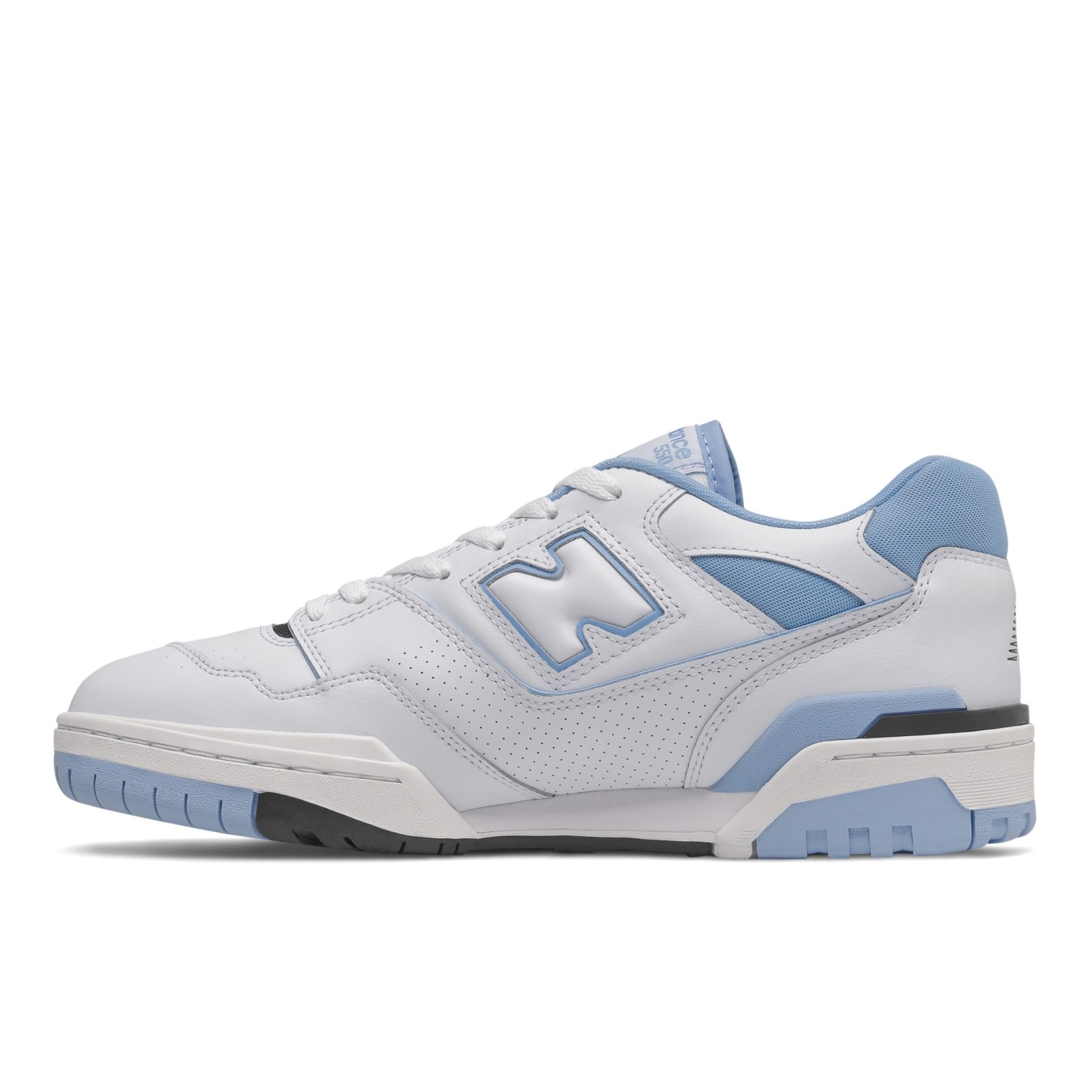BB550 – White with Team Carolina