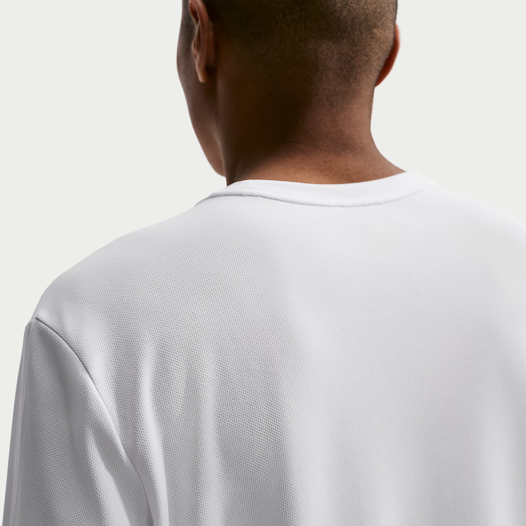 Nike Miler Men's Dri-FIT Short-Sleeve Running Top – White/White