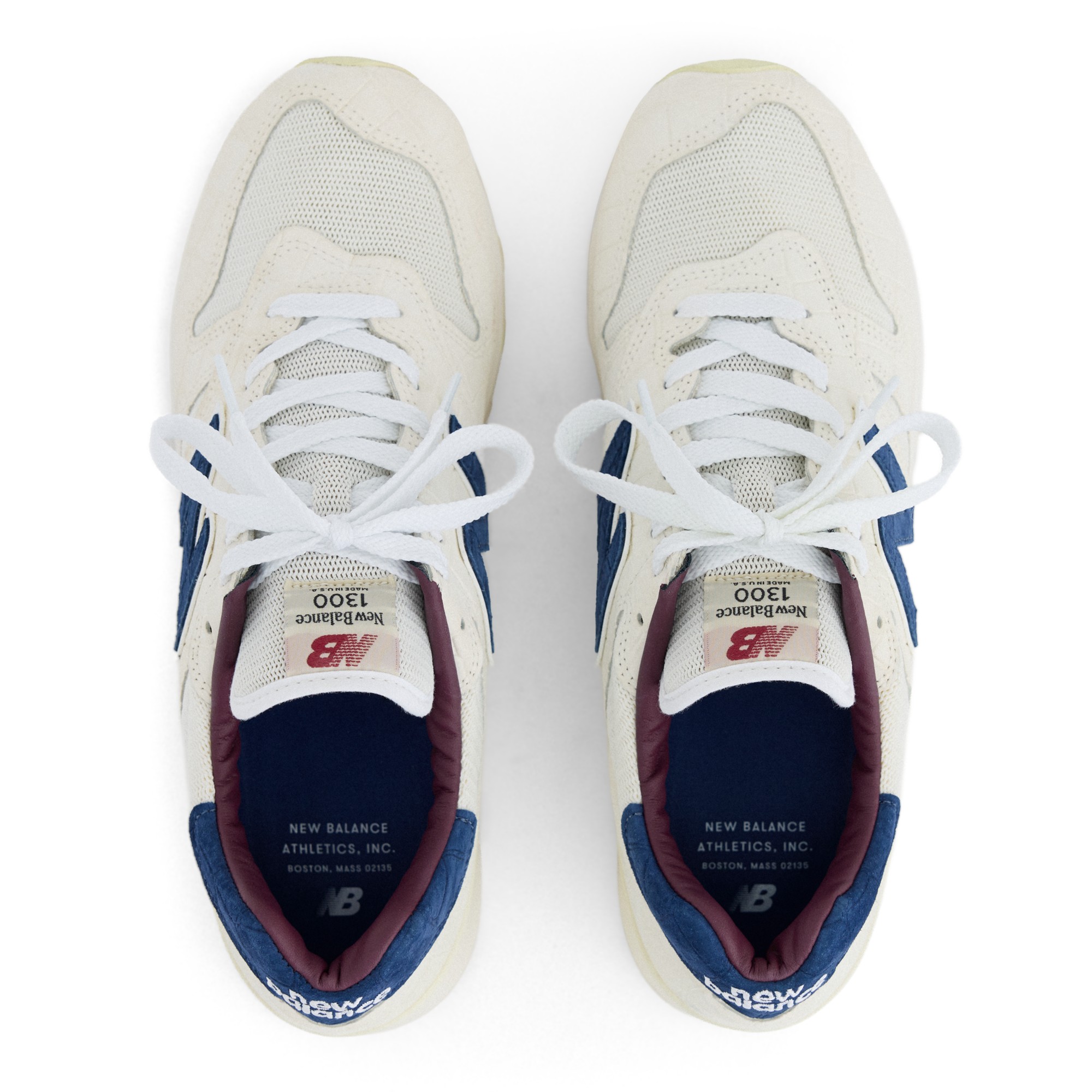 Made in USA 1300 – ANGORA with BLUE OYSTER and MULLED WINE