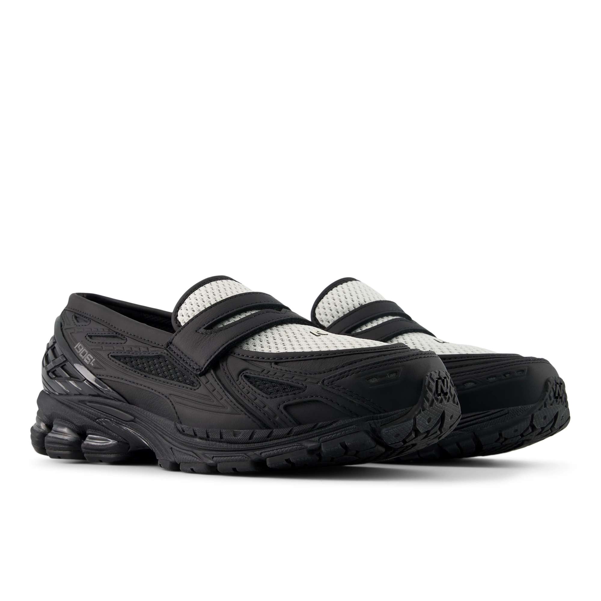 1906L – BLACK with ANGORA