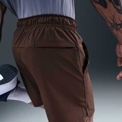 Nike Unlimited Men's Dri-FIT 18cm (approx.) Unlined Versatile Shorts – Baroque Brown/Black/Baroque Brown