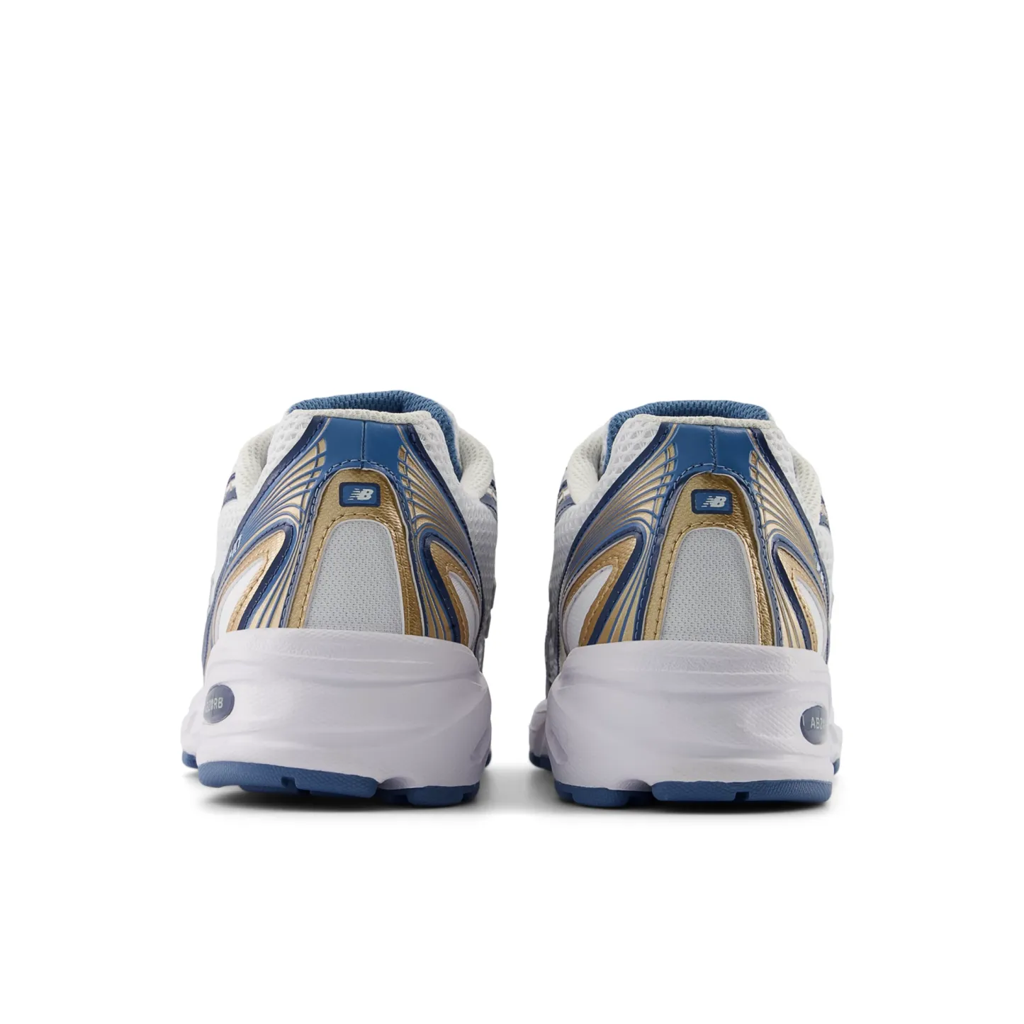 740 – Heron Blue with Vintage Indigo and Gold Metallic