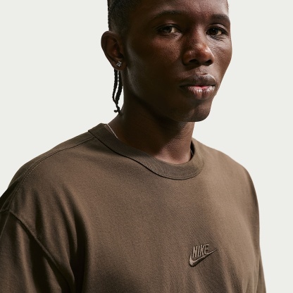 Nike Sportswear Premium Essentials Men's T-Shirt – Dark Hazel