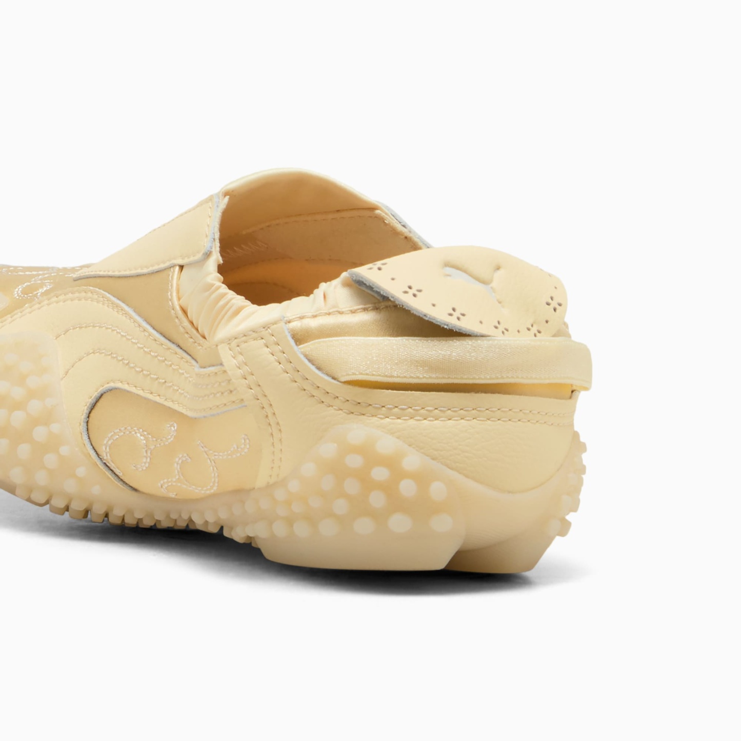 Mostro Move Etoile Sneakers Women – Buttercream-Vapor Gray