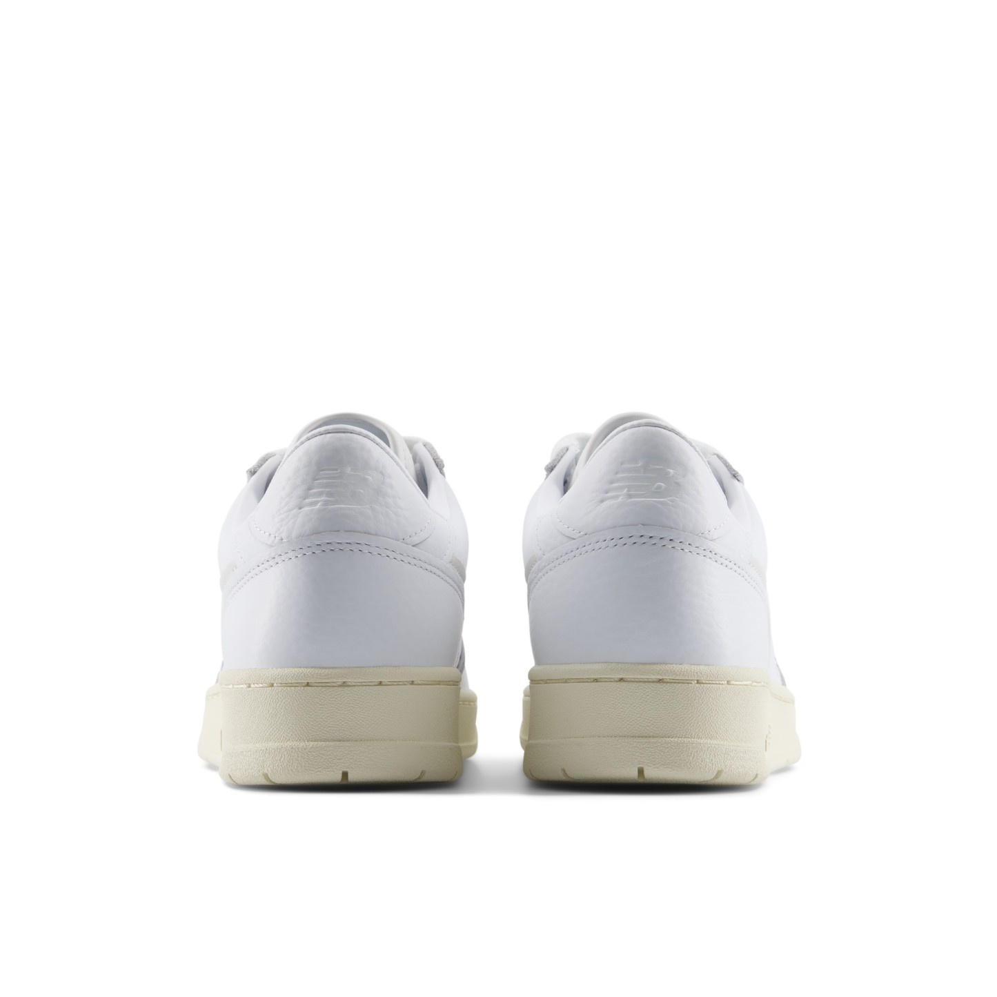 950 – WHITE with ANGORA