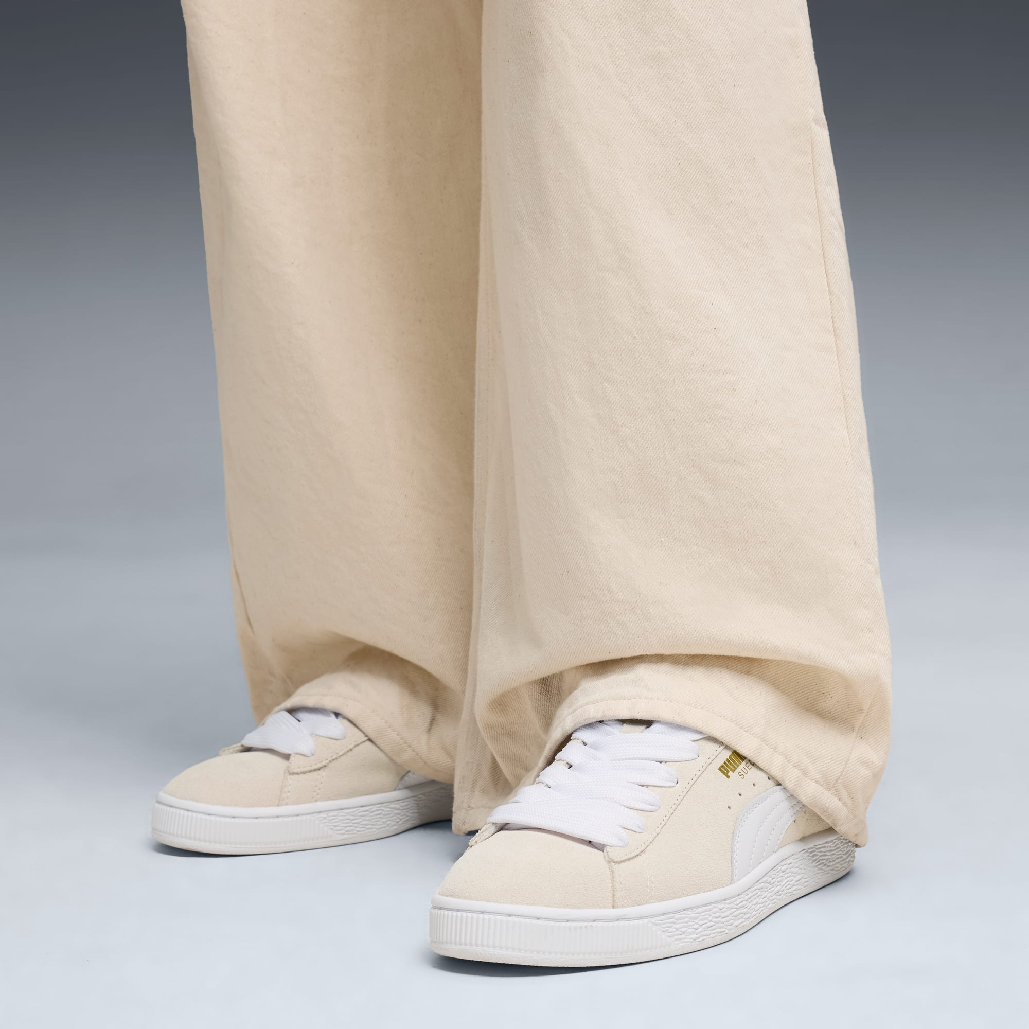 Suede Classic Sneakers Unisex – Alpine Snow-PUMA White