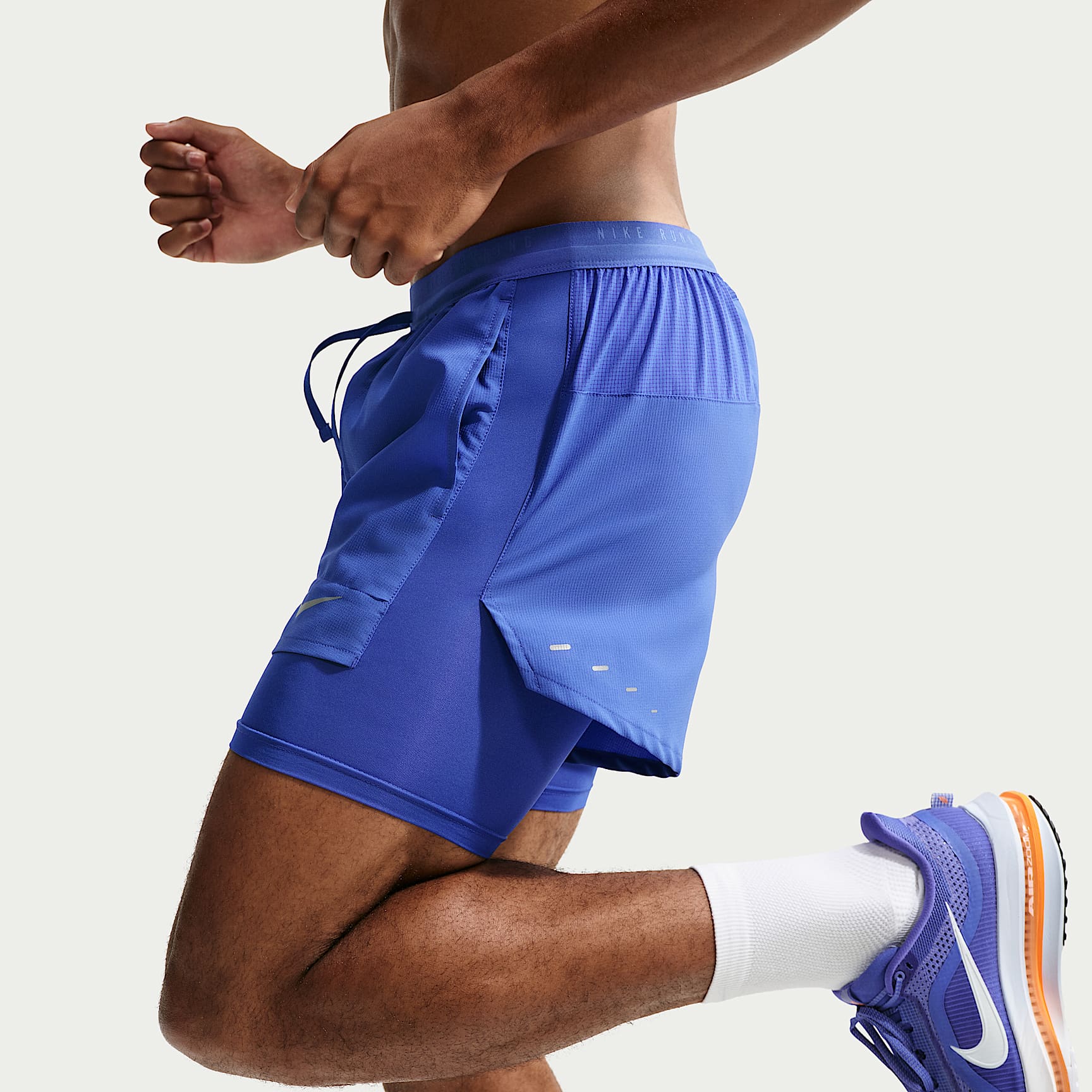 Nike Stride Men's Dri-FIT 13cm (approx.) Hybrid Running Shorts – Lapis