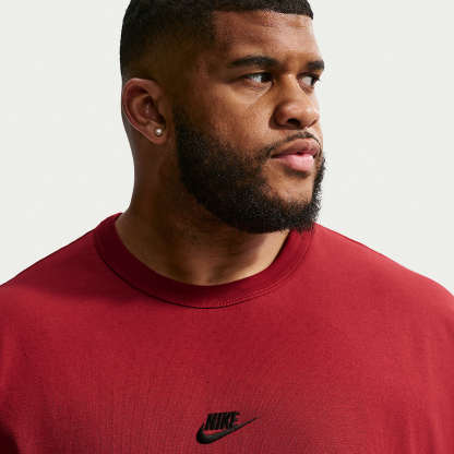 Nike Sportswear Premium Essentials Men's T-Shirt – Team Crimson