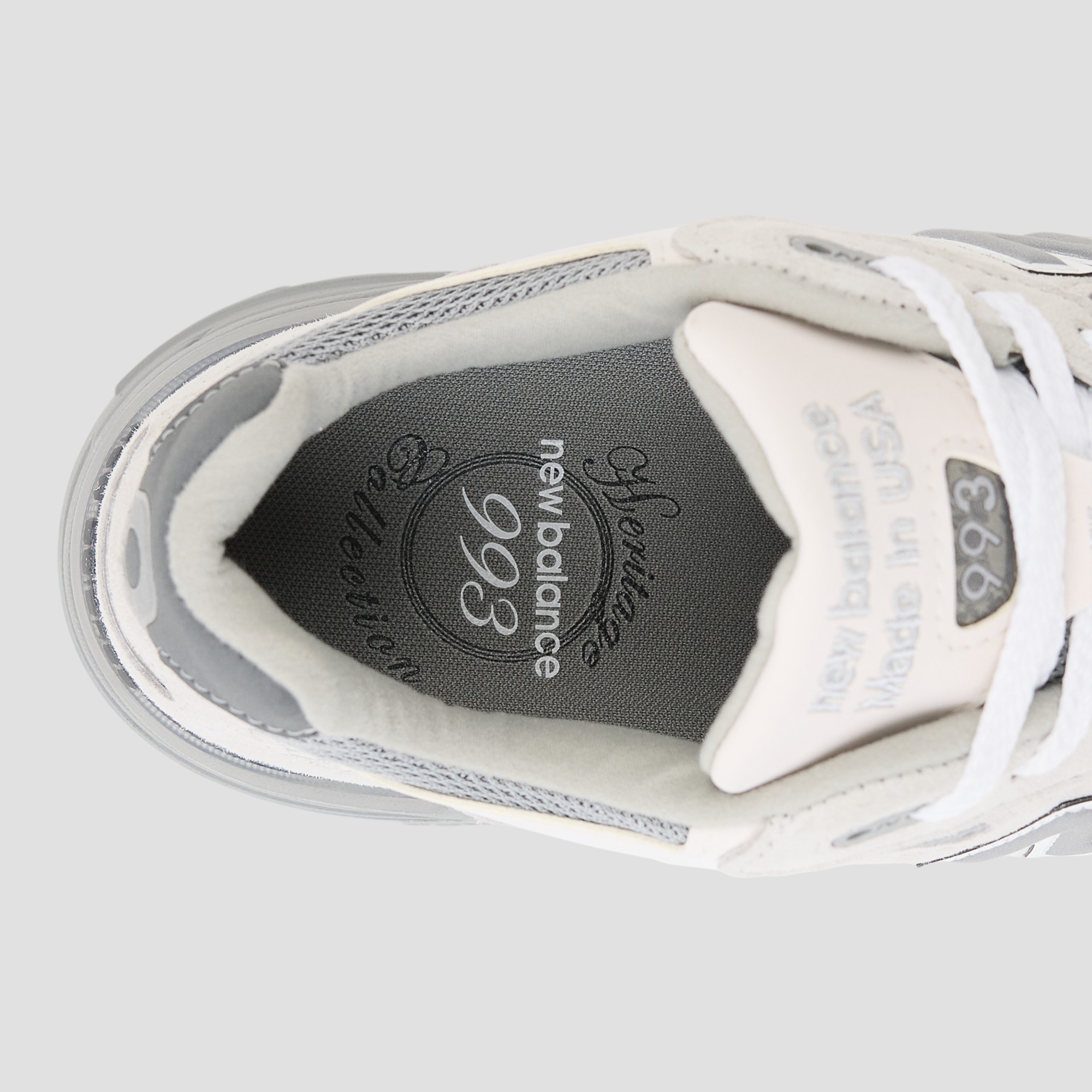 Made in USA 993 – Reflection with Medium Gray and White