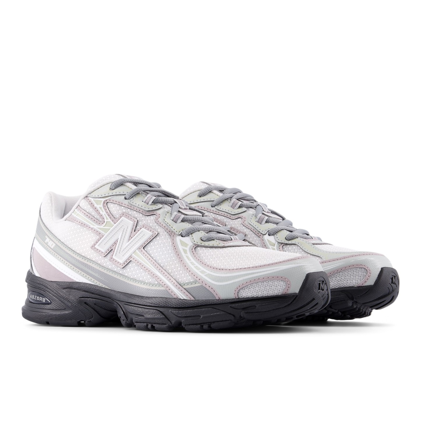 740 – SILVER METALLIC with RAINCLOUD
