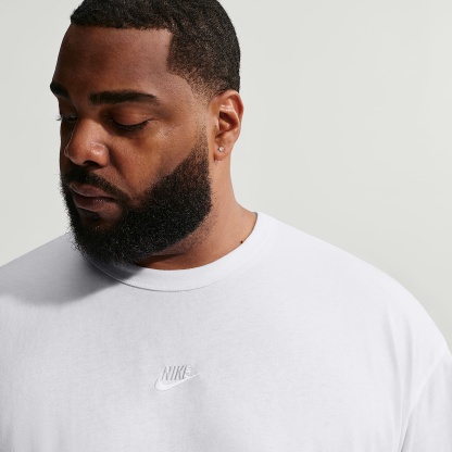 Nike Sportswear Premium Essentials Men's T-Shirt – White