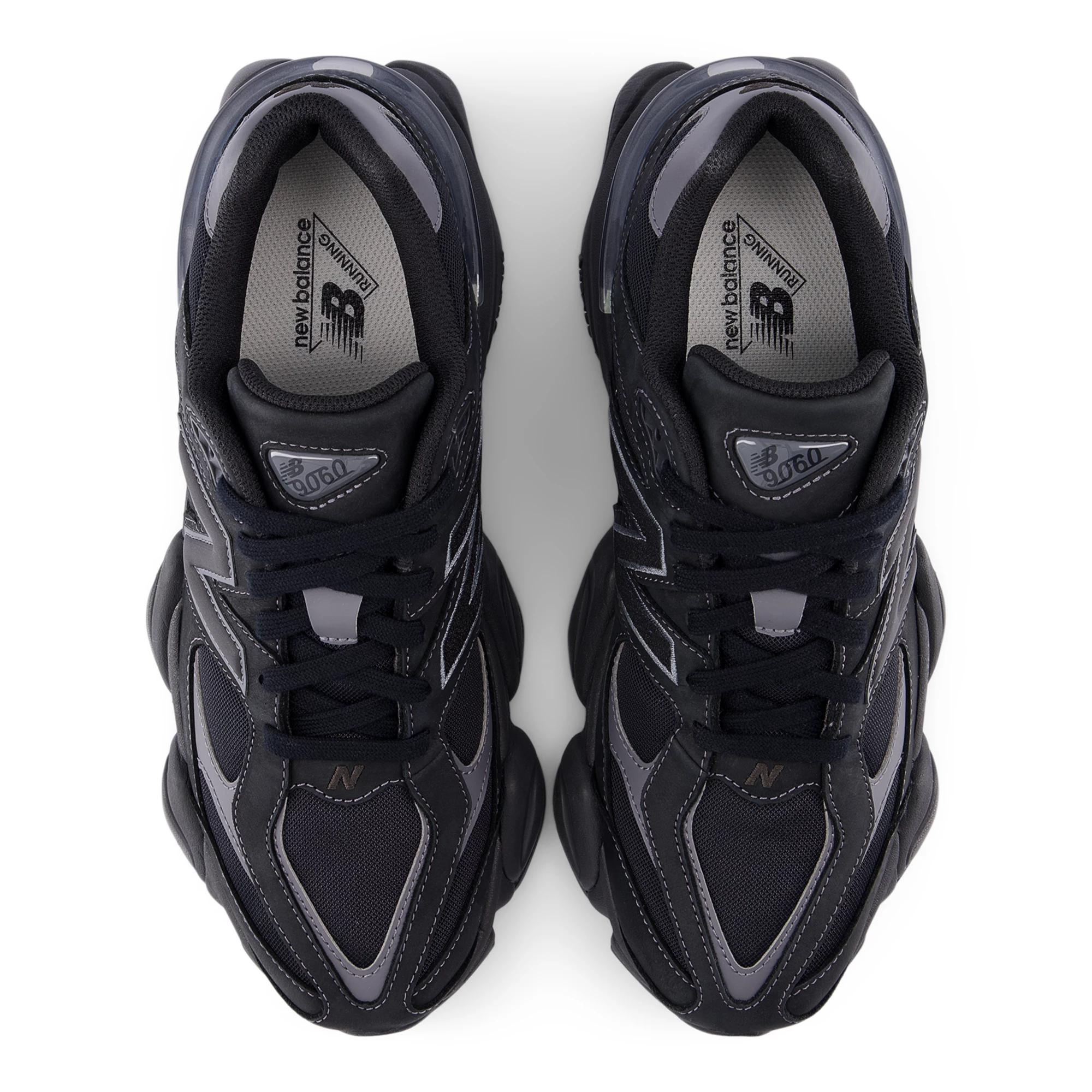 9060 – BLACK with CASTLEROCK