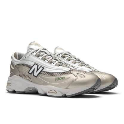 1000 – Arid Stone with Light Silver Metallic and Dark Alpine Green