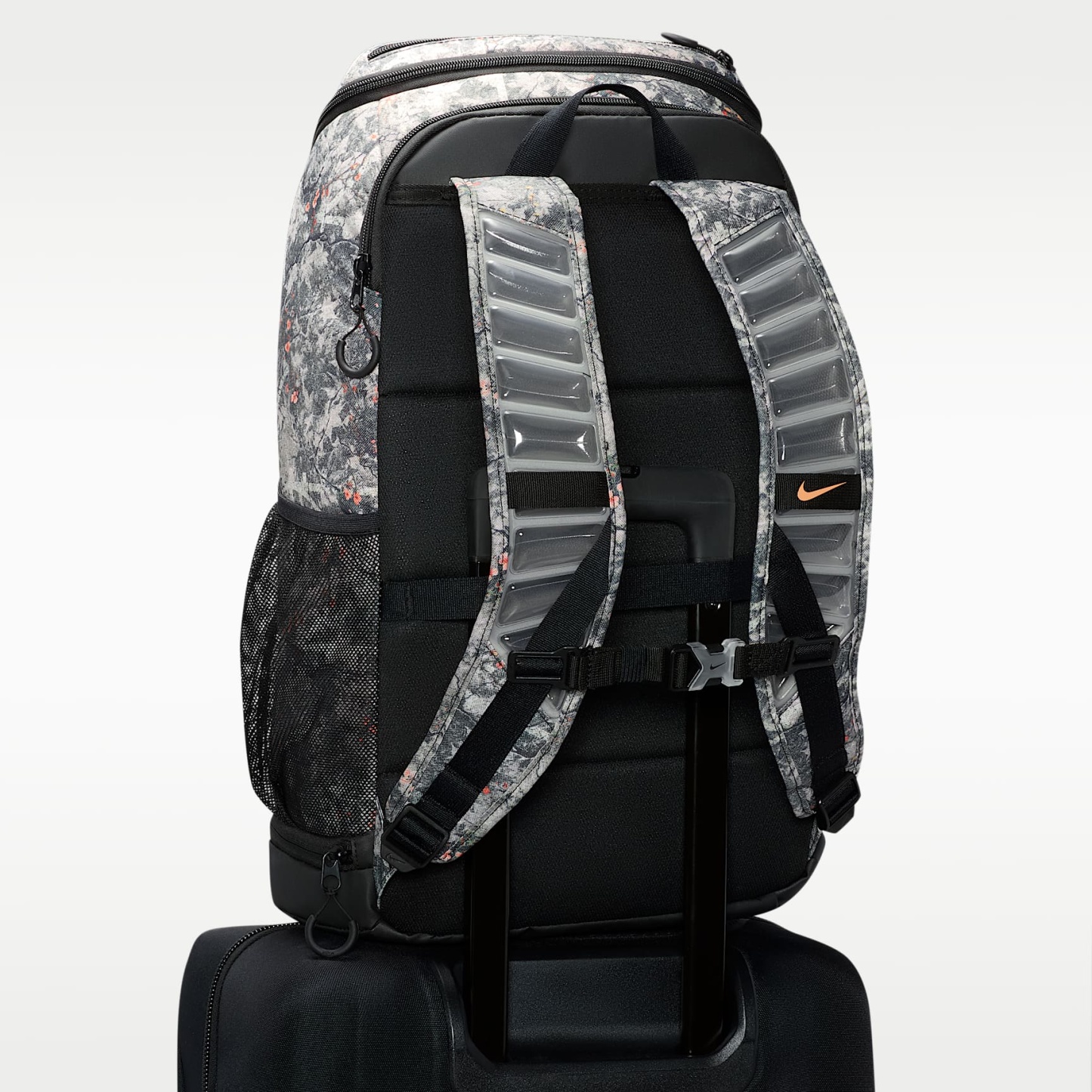 Nike Varsity Elite Printed Backpack (32L) – Cream II/Black/Black