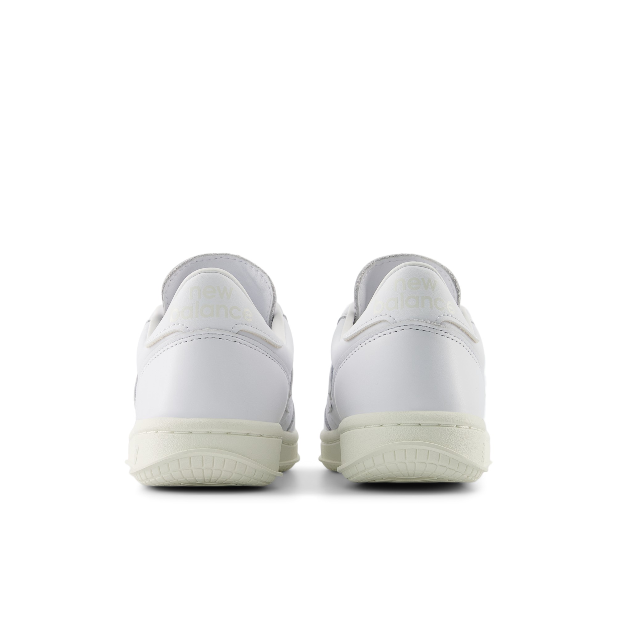 T500 – White with Reflection