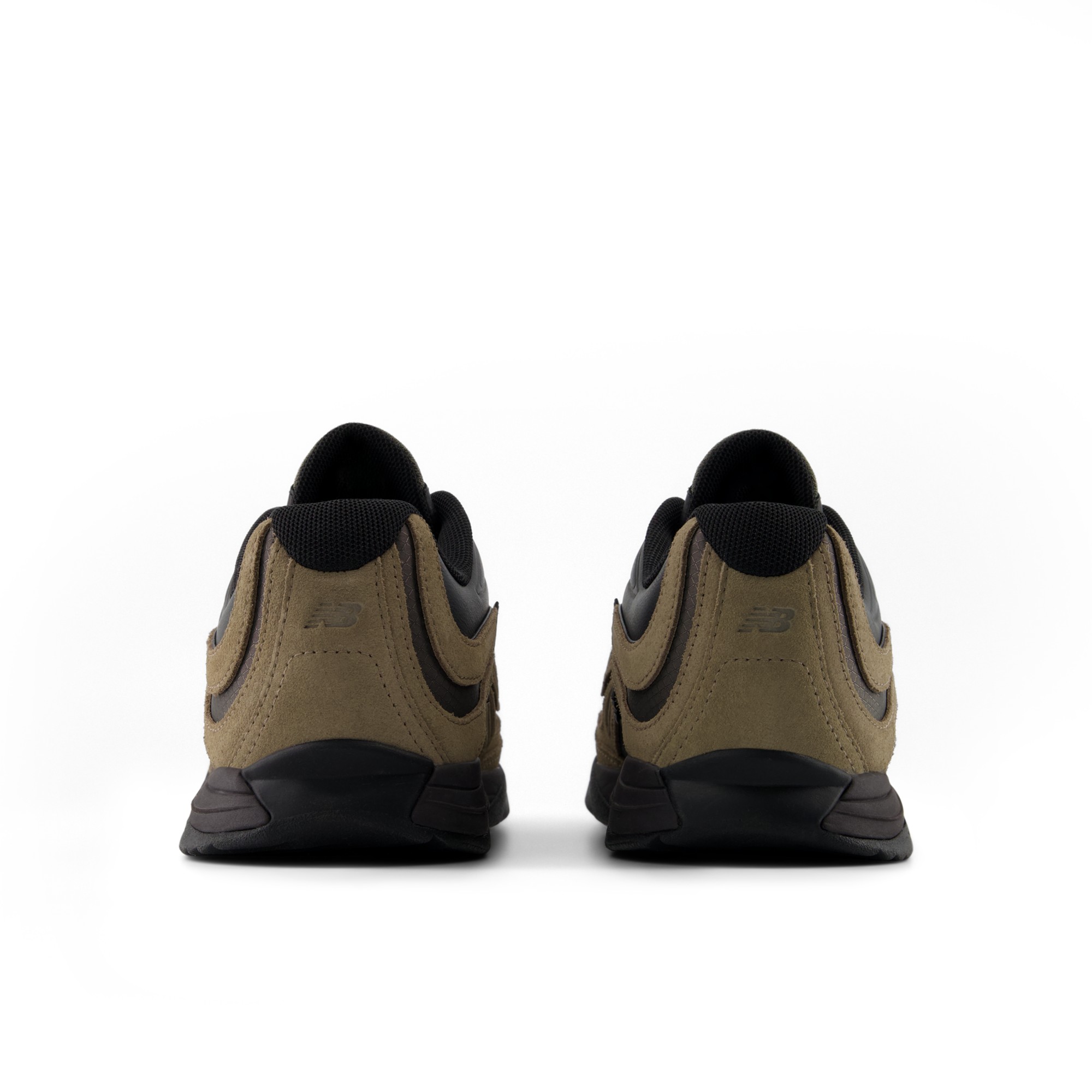 RC56 – BLACK with THUNDER BROWN