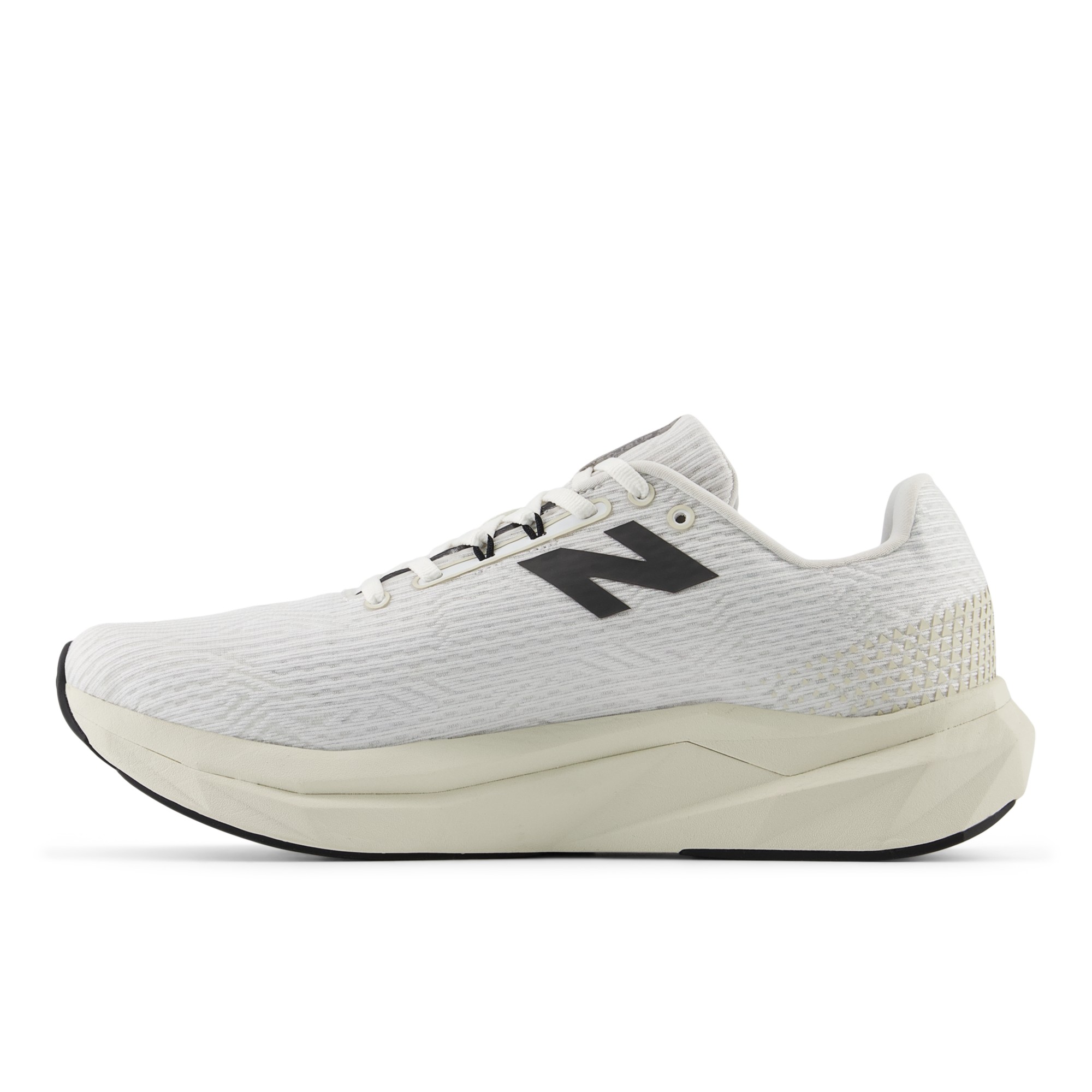 FuelCell Propel v5 – White with Black Cement and Linen