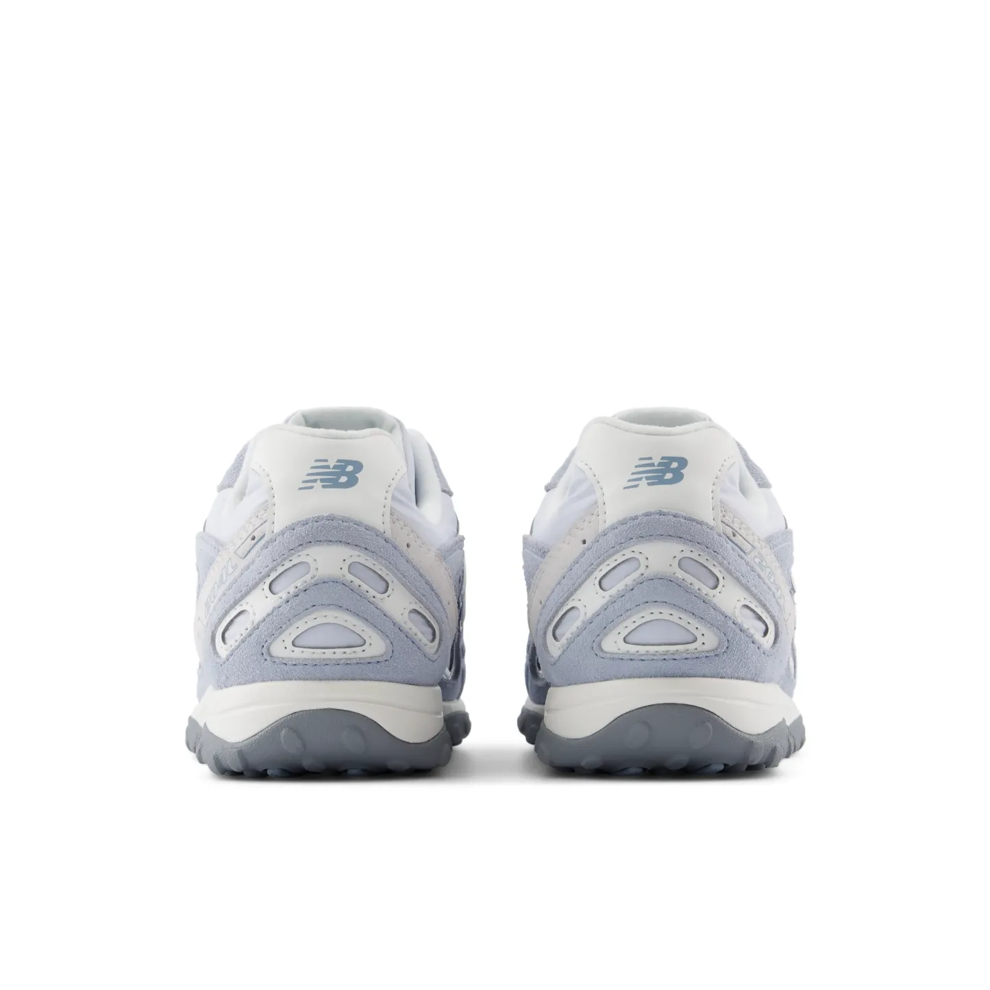 204L – FRESH AIR with LIGHT ARCTIC GREY and REFLECTION