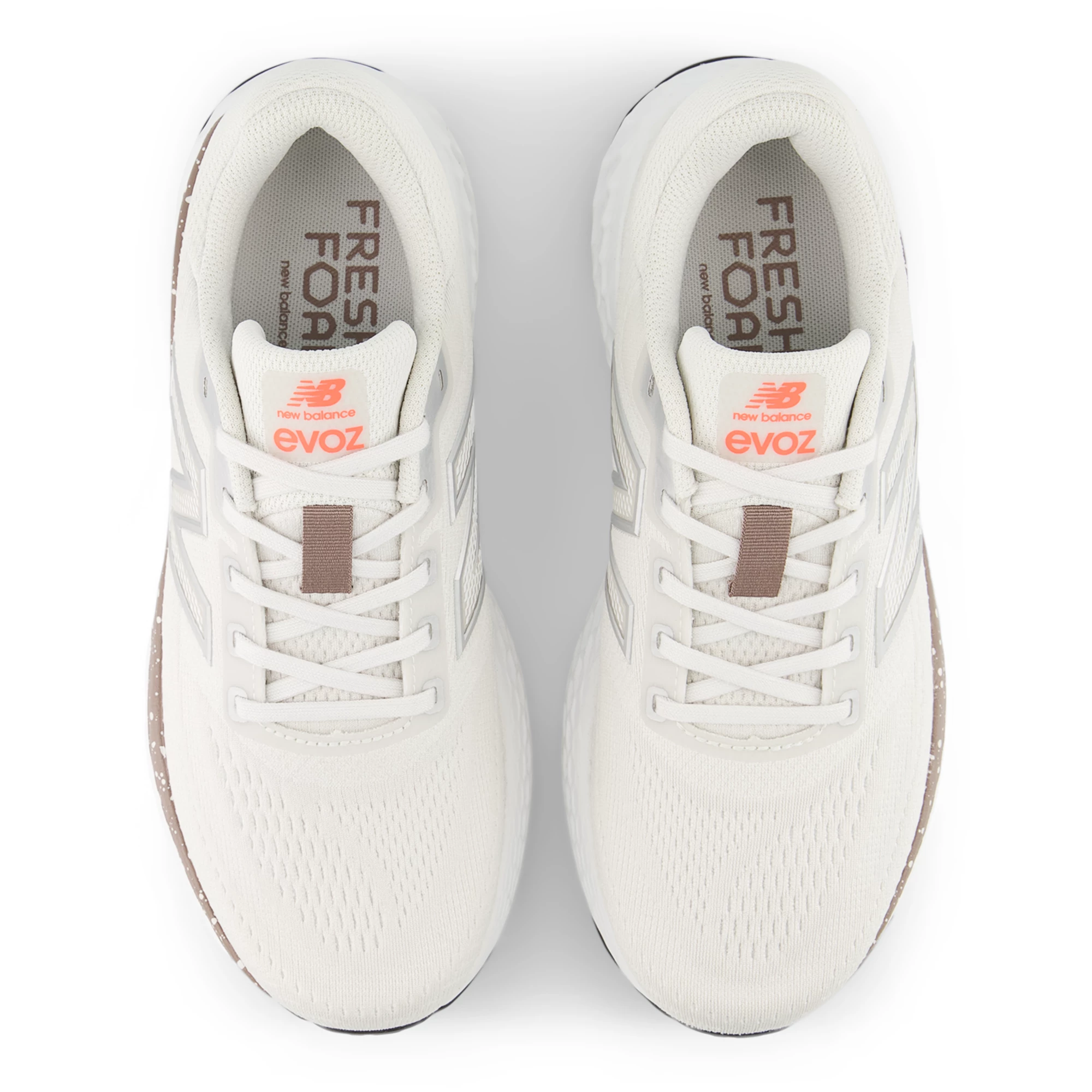 Fresh Foam X EVOZ v4 – Reflection with White and Earth Shadow