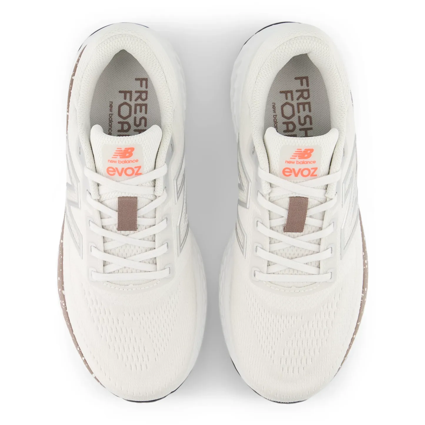 Fresh Foam X EVOZ v4 – Reflection with White and Earth Shadow