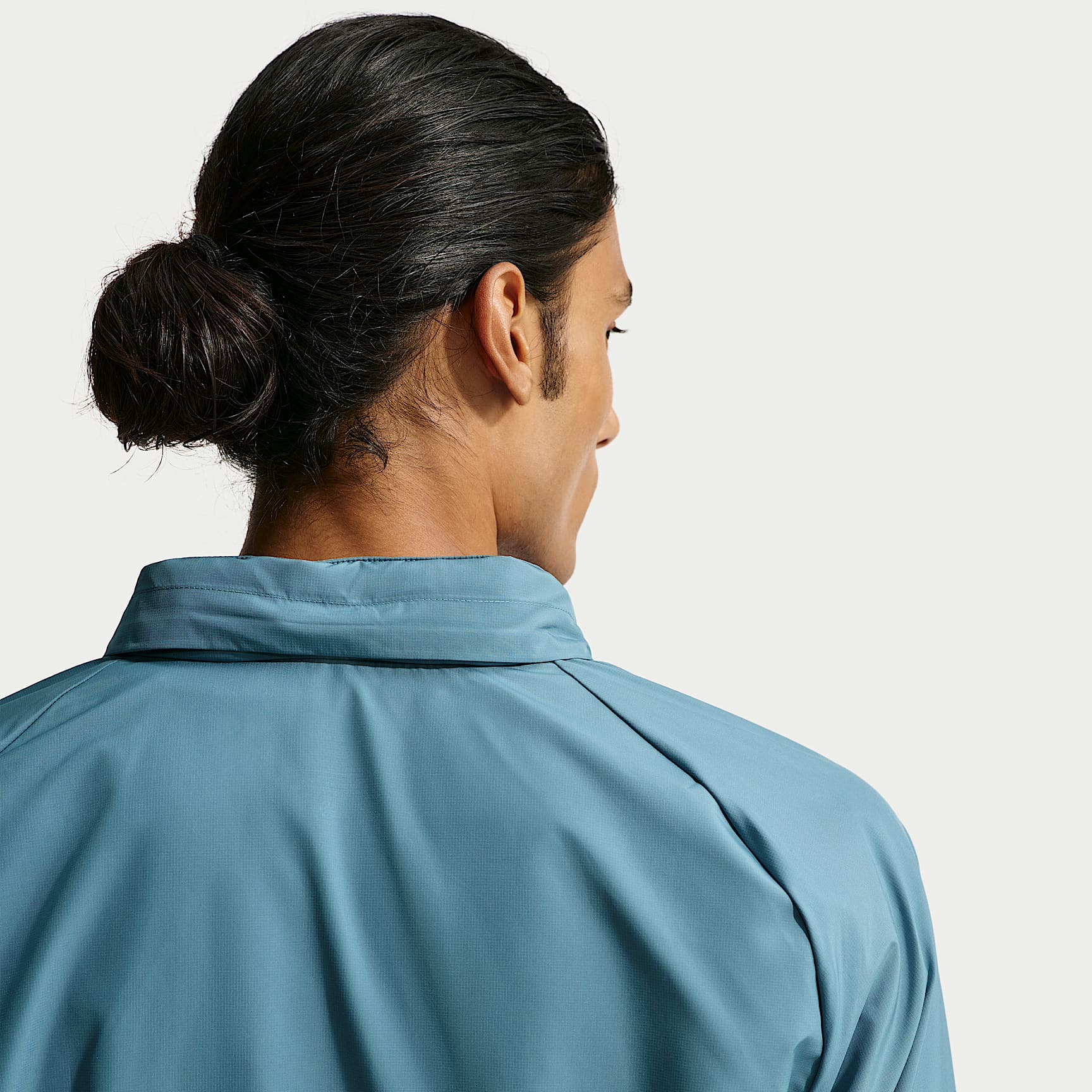 Nike Miler Men's Repel UV Protection Running Jacket – Smoky Blue/Smoky Blue