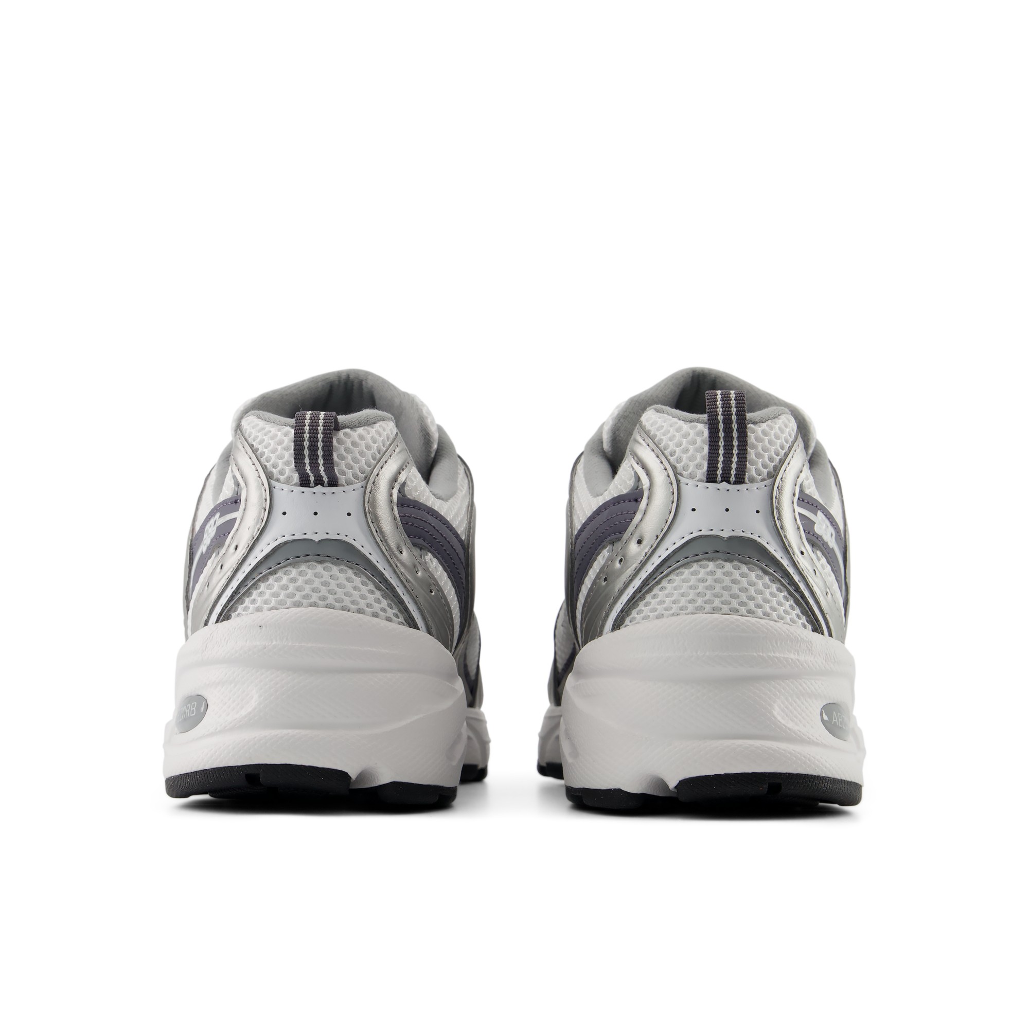 530 – SILVER METALLIC with NEPTUNE GREY and WHITE