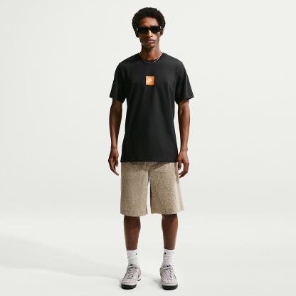 Nike Sportswear T-Shirt – Black/White