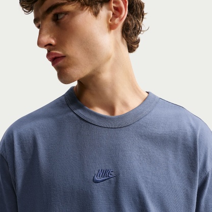 Nike Sportswear Premium Essentials Men's T-Shirt – Diffused Blue