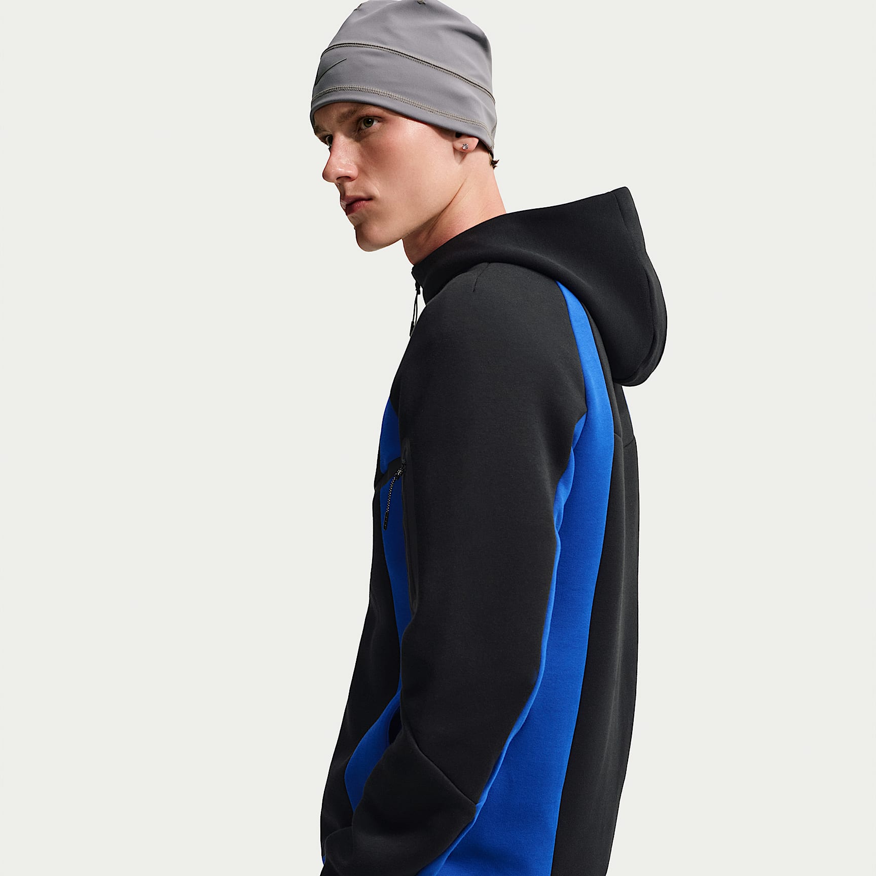 Nike Tech Men's Colour-Block Full-Zip Fleece Windrunner Jacket – Black/Old Royal/Black