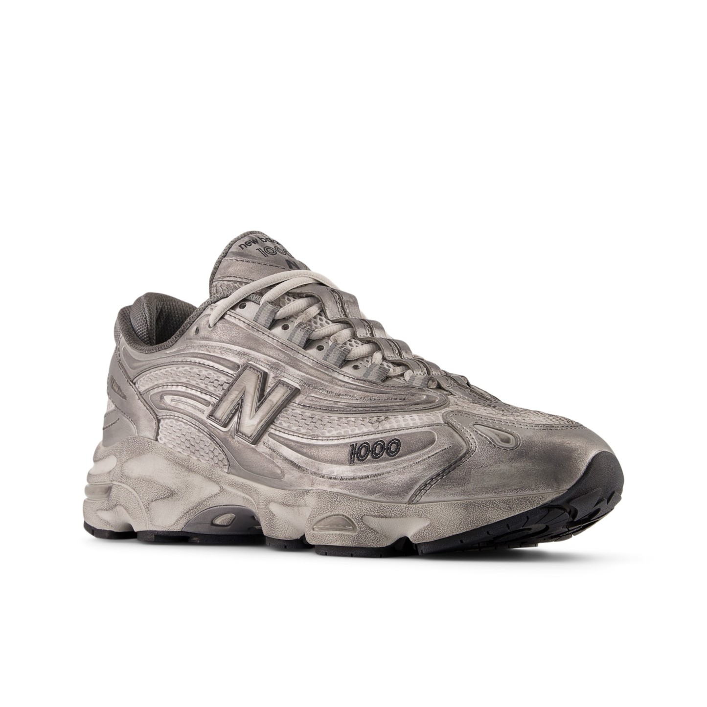 1000 – Silver Metallic with Grey Matter and Raincloud