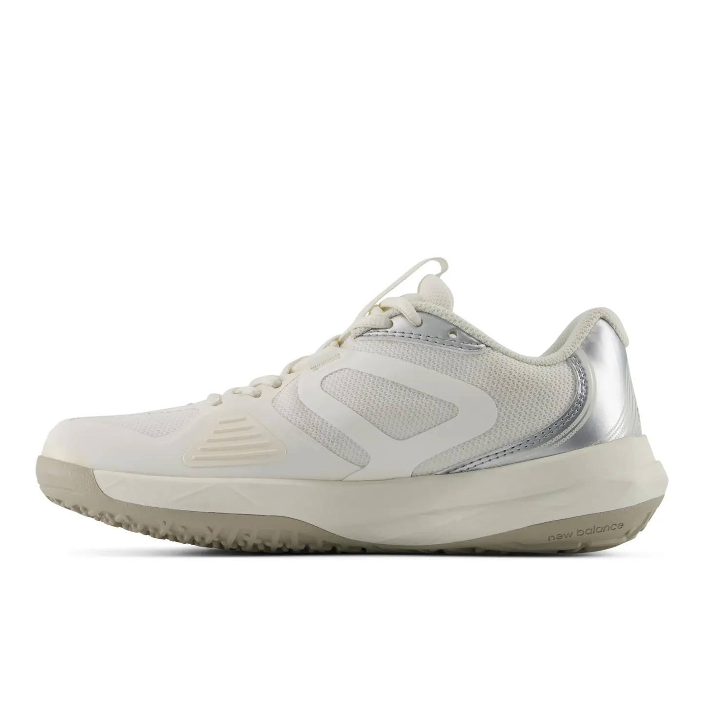 FuelCell 796v5 Padel – SEA SALT with LINEN and SILVER METALLIC