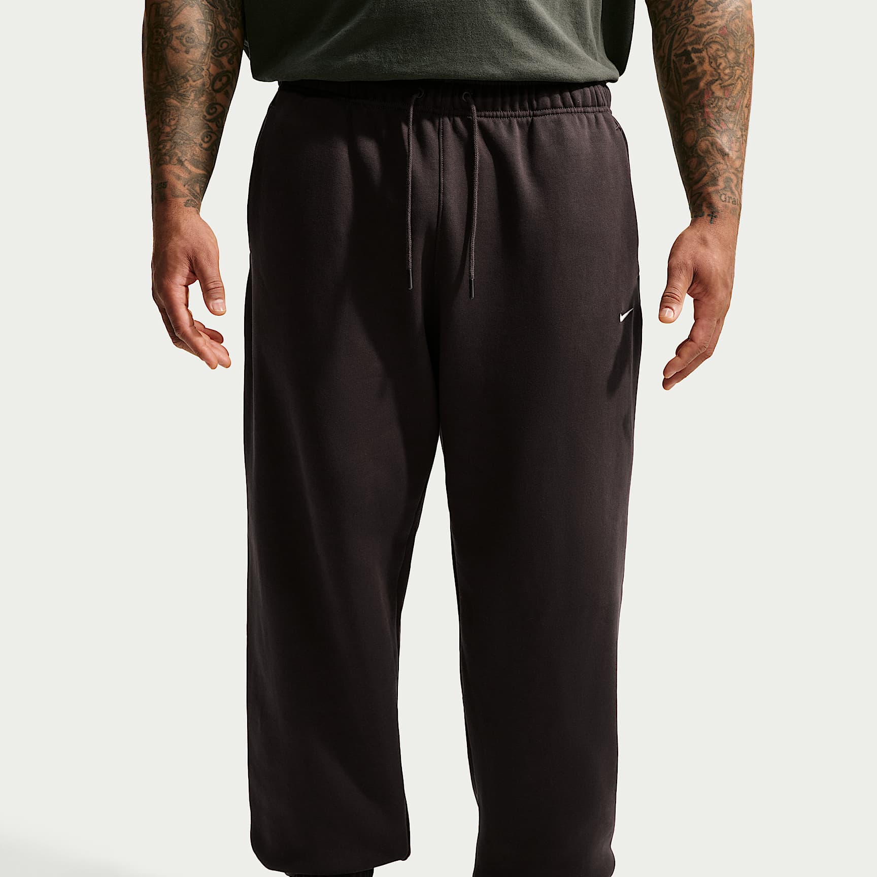 Nike Solo Fleece Men's Cuffed Trousers – Velvet Brown/Sail