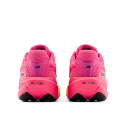 TCS London Marathon 1080v15 – PINK HEAT with ALKALINE GREEN