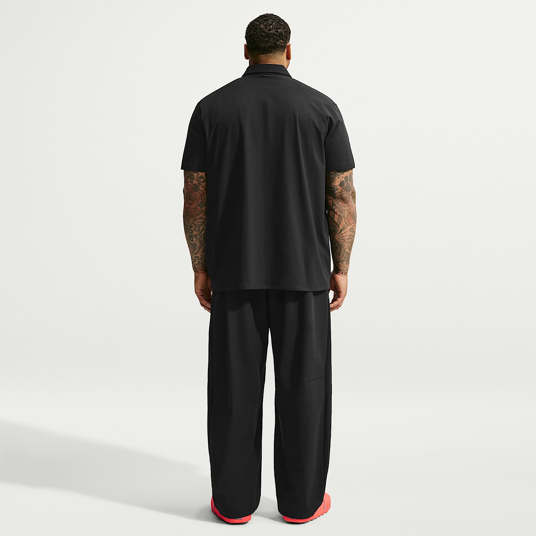 Nike 24.7 PerfectStretch Men's Dri-FIT UV Protection Barrel-Leg Trousers – Black/Black/Dark Smoke Grey