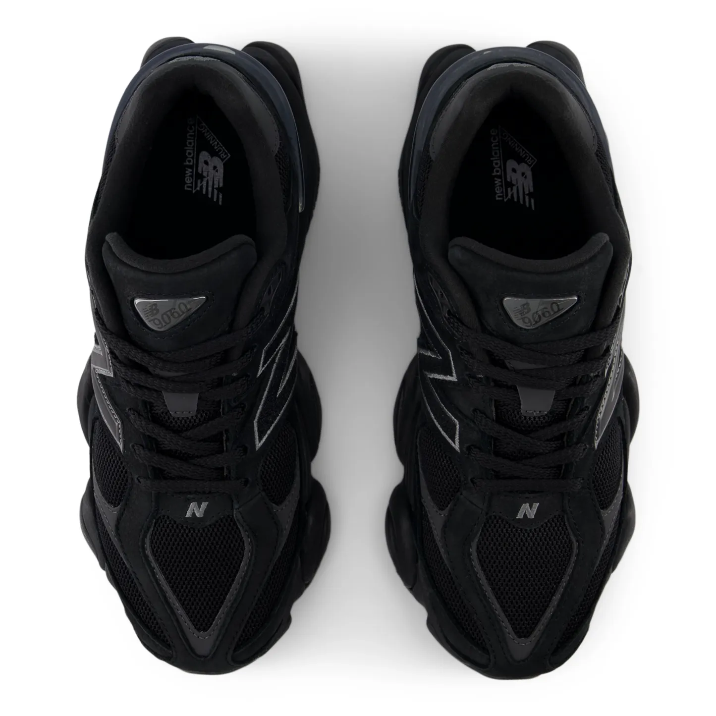 9060 – BLACK with BLACK CEMENT