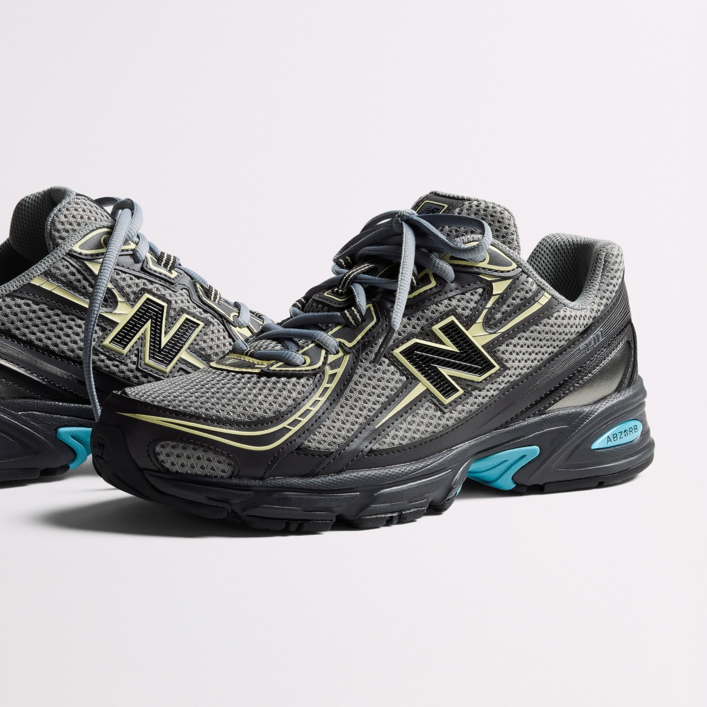 Night Lights 740​ – FADED BLACK with DAWN GLOW and TAFFY BLUE