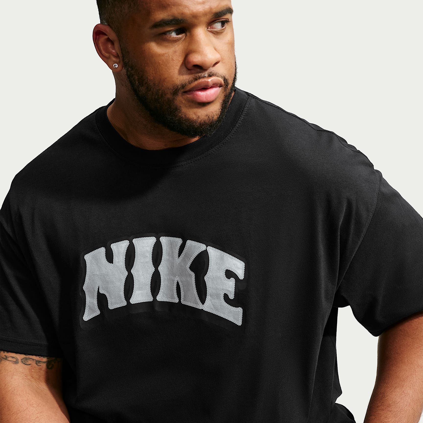 Nike Sportswear T-Shirt – Black