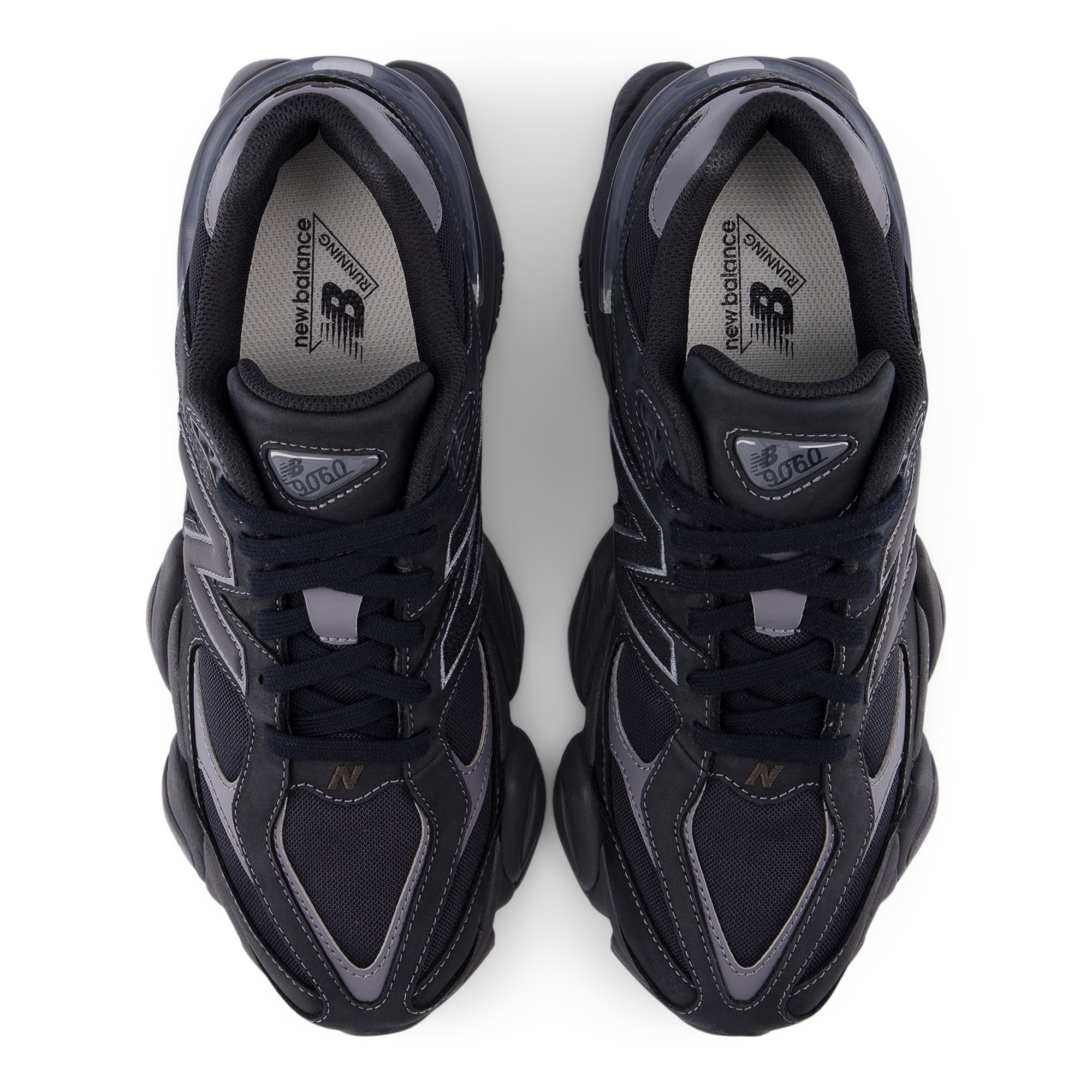 9060 – BLACK with CASTLEROCK