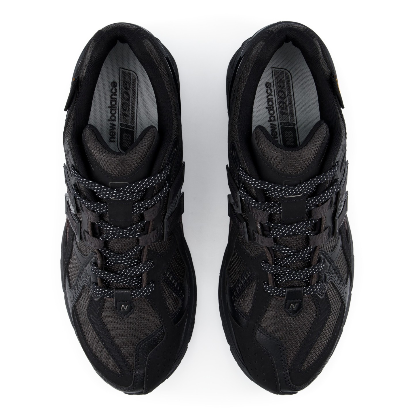 1906N – BLACK with BLACK CEMENT