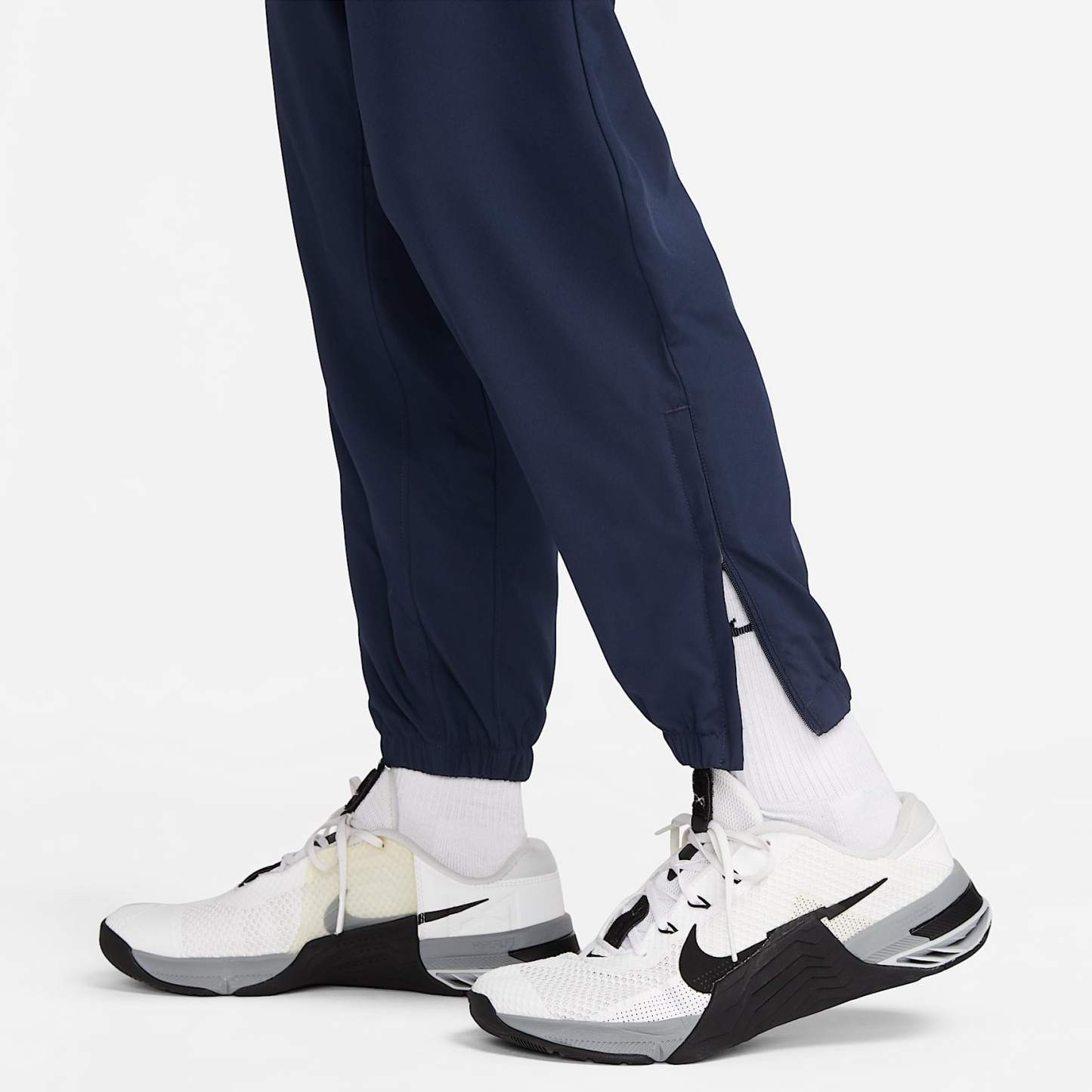 Nike Form Men's Dri-FIT Tapered Versatile Trousers – Obsidian/Black