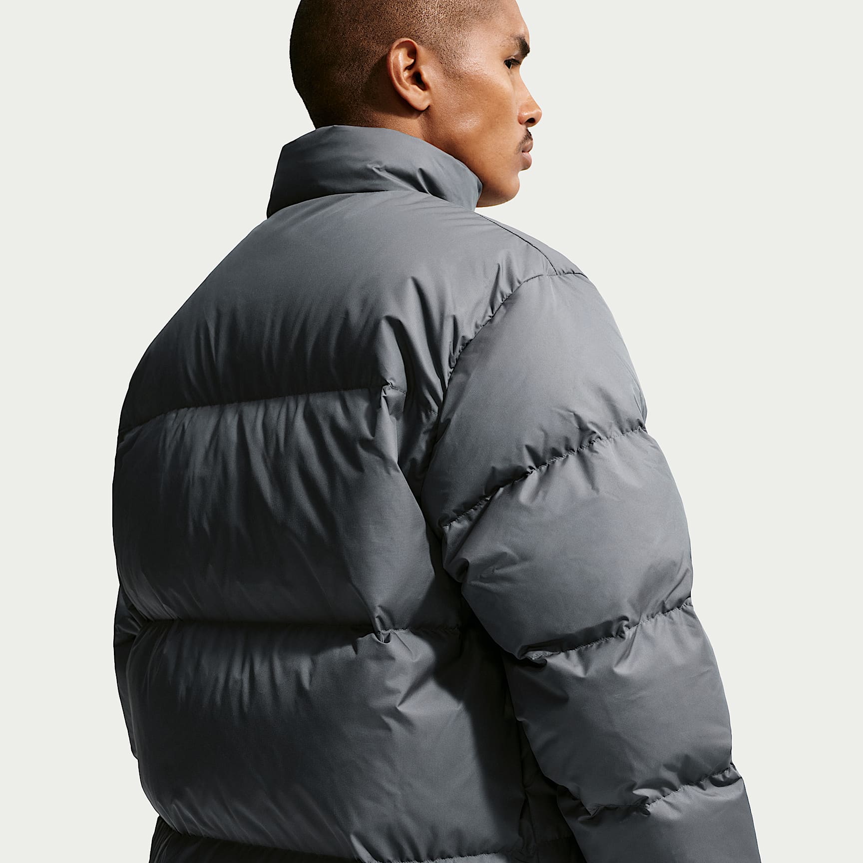 Nike Sportswear Club Men's Therma-FIT Down Puffer Jacket – Iron Grey/White