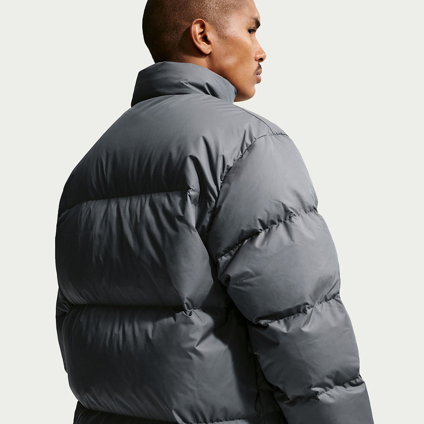 Nike Sportswear Club Men's Therma-FIT Down Puffer Jacket – Iron Grey/White