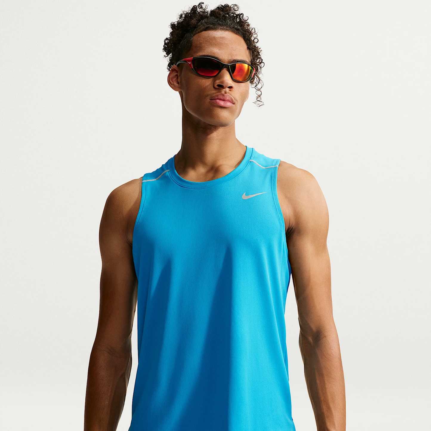 Nike Miler Men's Dri-FIT Running Tank Top – Light Current Blue
