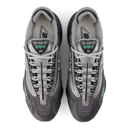 1000 – Black with Dark Silver Metallic and Lime Leaf